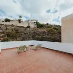 Spacious With Lovely Garden - Tcm Дом отдыха