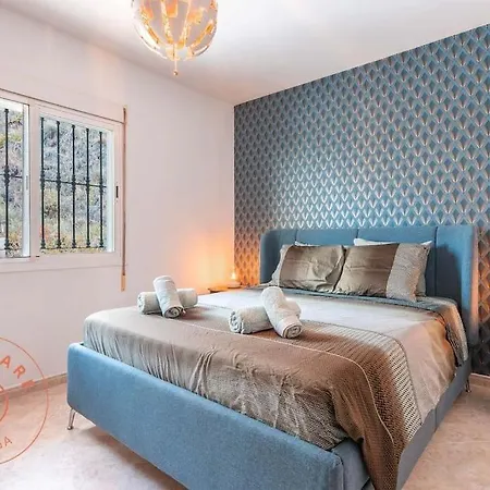 Holiday home Spacious With Lovely Garden - Tcm *