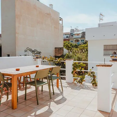 Holiday home Spacious With Lovely Garden - Tcm *